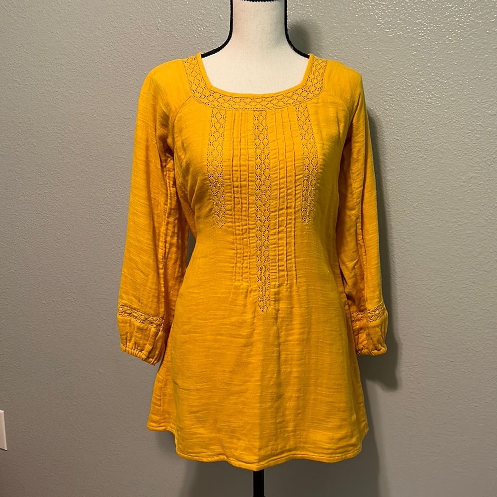 En Crème size S dress.